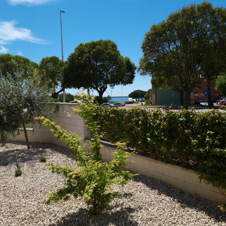 Apartman Magnolija Umag Bagian luar foto