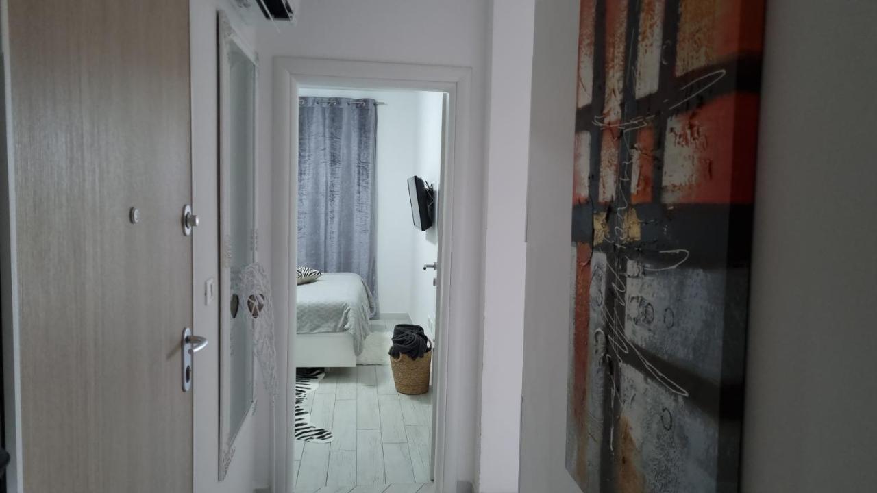 Apartman Magnolija Umag Bagian luar foto