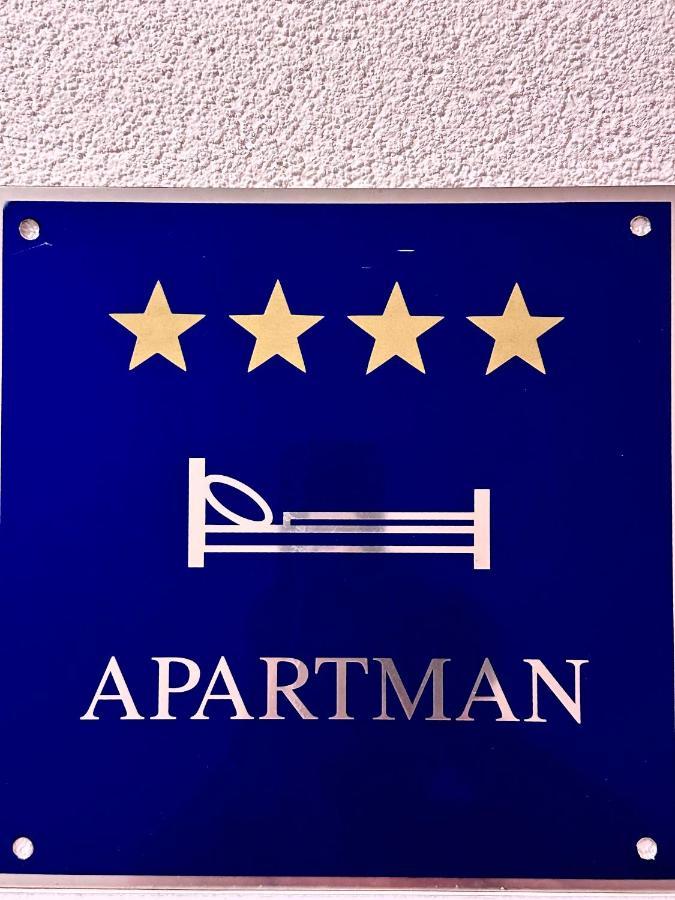 Apartman Magnolija Umag Bagian luar foto